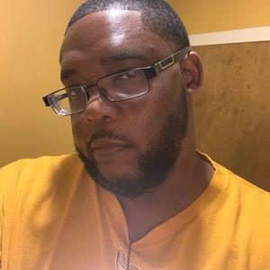 Meet your Posher, Anton